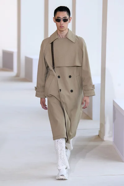 Look 22